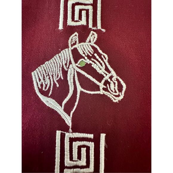 Saxifon Embroidered Horses Maroon Short Sleeve Button Up Shirt Size Large - Picture 4 of 8